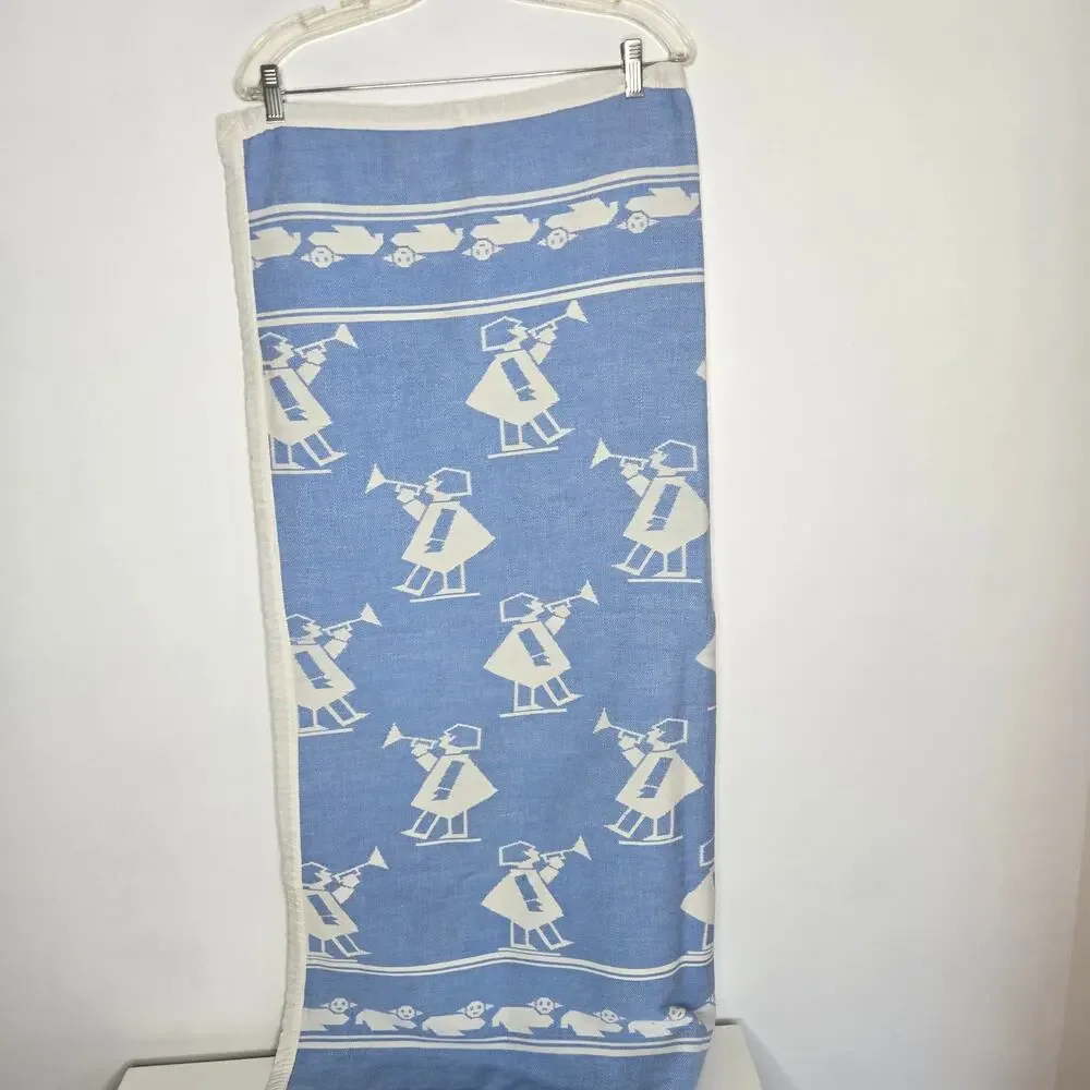 Vintage Baby Blanket Crib Reversible Woven Sheep Border Horn Blowers 42